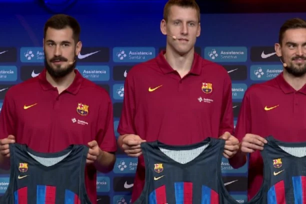 Na Kalinićevom predstavljanju rukovodstvo Barselone zabrinulo navijače: Ključni igrač propušta start sezone!