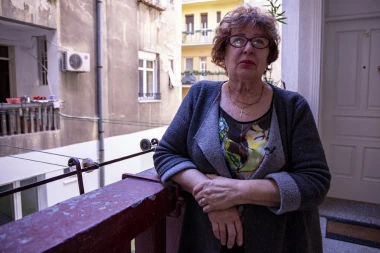 DRAMA! Majka naše rijaliti zvezde mora HITNO na OPERACIJU, doktori je stavljaju u TOTALNU ANESTEZIJU!