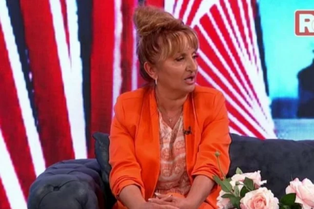 MAMA DŽEHVA UŽIVO NA PINKU IZVREĐALA UČESNIKE: Goci otkazale sve kočnice, internetom kruži njen video sa imanja, pljušte uvrede i psovke!