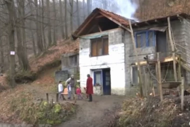 Otac pušten iz bolnice, a ćerka i dalje na lečenju: NAKON TRAGEDIJE AMETOVIĆIMA UKLJUČENA STRUJA