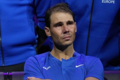 Odigrao dubl sa Rodžerom, isplakao se i otišao: Neočekivani potez Rafaela Nadala! (FOTO GALERIJA)