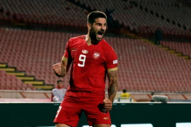 Da nije postao fudbaler, bio bi KRIMINALAC ili KIK-BOKSER! Ispovest Mitrogola - otac nije bilo nimalo nežan kada mu je govorio...