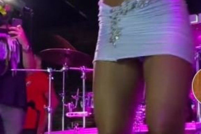 Sandra Afrika na nastupu