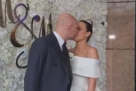 MIHAJLO I MARINA REKLI DA PRED MATIČAREM! Isplivale fotke građanskog venčanja, mladenci BLISTAJU od sreće, a onda im je zapevala ONA! (FOTO)
