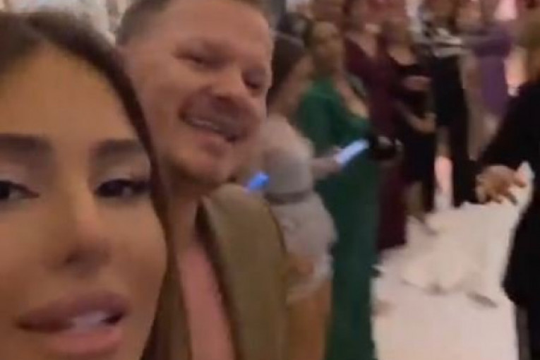 Atmosfera na venčanju Mihajla i Marine