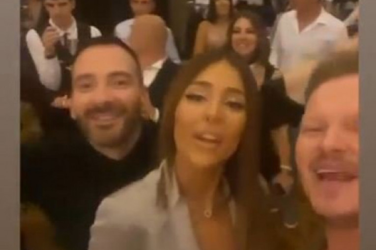 Atmosfera na venčanju Mihajla i Marine