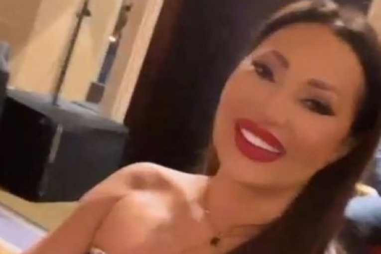 Atmosfera na venčanju Mihajla i Marine