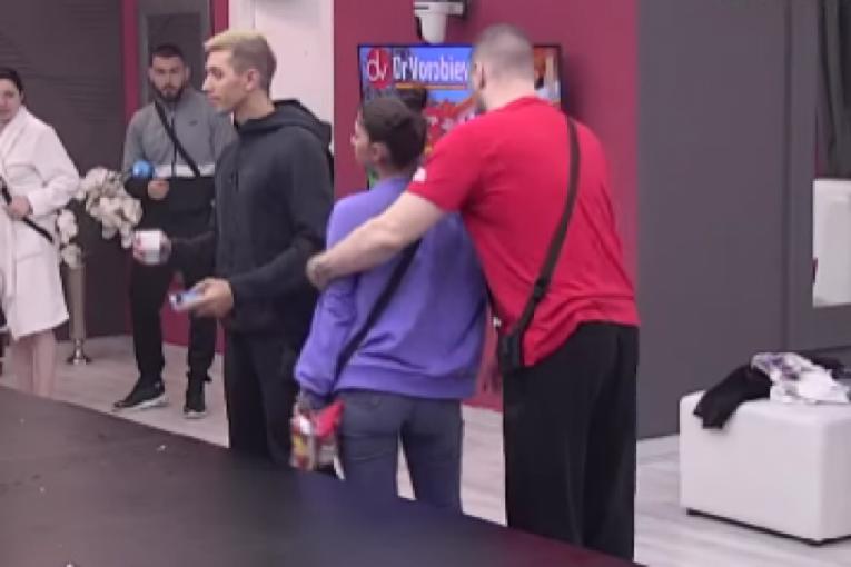 Milica Veselinović i Boža Džons svađa