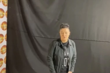 ŠERIFOVIĆKA SMRŠALA 5 KILOGRAMA, ALI TU SE NE ZAUSTAVLJA! Pevačica otkrila zašto se odlučila na PROMENU i šta joj je NAJTEŽE (VIDEO)