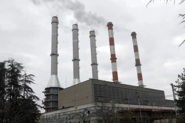 NEMA SMRZAVANJA, GREJNA SEZONA POČINJE NA VREME! Država ima dovoljno energenata