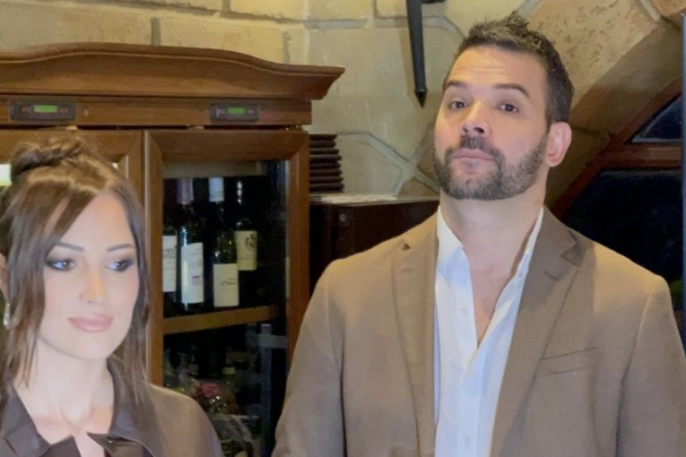 Poznati na promociji knjige Ane Petrović