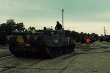 MANEVRI VOJSKI SAD, ITALIJE, SLOVAČKE, HRVATSKE I MAĐARSKE: Trese se sve nedaleko od BUDIMPEŠTE! (VIDEO)