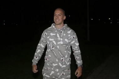 POTPUNO GAŠENJE BAKE PRASETA! Jutjuber ostao bez Instagram profila, propao načisto! (FOTO)