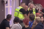 HAOS u Beloj kući! Ćertić i Lepi Mića u ŽESTOKOM okršaju, obezbeđenje uletelo da ih RAZDVAJA! (VIDEO)