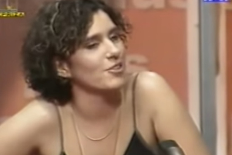 Jelena Golubović u emisiji 2002. godine