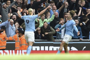 SITI JE ŠERIF MANČESTERA: Haland i Foden het-trikovima uništili Junajted na "Etihadu"! (VIDEO)