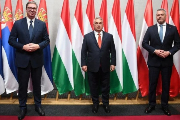 Vučić, Orban i Nehamer na konferenciji za medije u Budimpešti