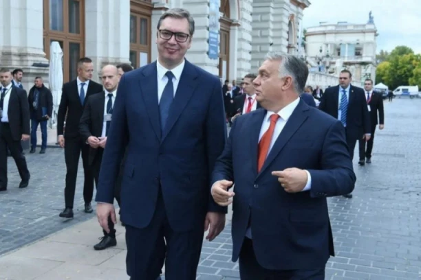 VUČIĆ SE OBRATIO IZ BUDIMPEŠTE: Ključna je borba kako da sačuvamo nisku cenu struje i gasa (VIDEO)