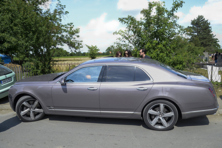 Bentli Dragane Mirkovć