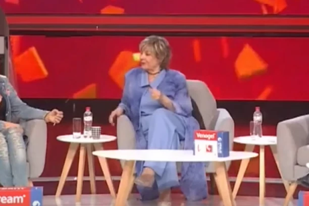 ŽAO MI JE ŠTO NISAM POSTALA MAJKA! Folk zvezda se RASPLAKALA u emisiji, progovorila o NAJBOLNIJOJ TEMI!