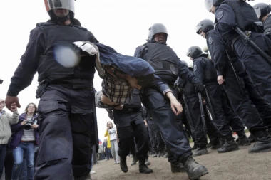 NASLEDNICI NAVALJNOG SPREMAJU REVOLUCIJU: Formira se "partizansko podzemlje", kreće sabotaža mobilizacije! (FOTO)