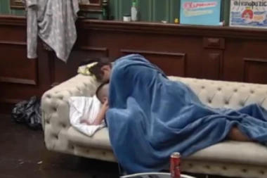 Žestoka VRELA AKCIJA usred paba! Aleks i Ivan ZATRESLI zidove, VRIŠTALI iz sveg glasa, zadrugar ih uhvatio i samo se PREKRSTIO! (VIDEO)