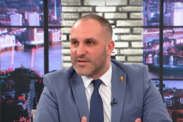 Mario Spasić: Delegacija EP sa Piculom na čelu dolazi da napravi novi razdor u Srbiji