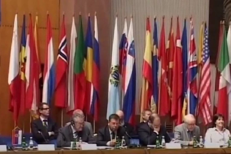 ŠPANIJA UZ SRBIJU! A evo kako su glasali ostali članovi PS Saveta Evrope o prijemu takozvanog Kosova!