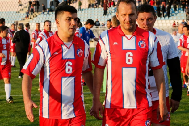 Bivši igrač Zvezde RAZBESNEO sve navijače Partizana u programu uživo! (VIDEO)