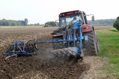 OVO SU TRI HITNE MERE ZA POLJOPRIVREDNIKE: Ispunjavaju se zahtevi posle protesta