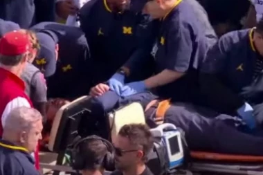 JEZIVE SCENE PRED PUNIM STADIONOM! Trener doživeo moždani udar, poznato u kom je stanju! (FOTO+VIDEO)