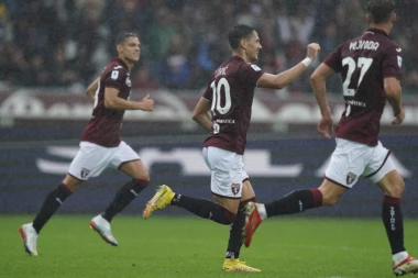 LUKIĆ ZA SPAS! Srbin UZ PUNO SREĆE pogodio u "minut do 12", Torino ga ponovo slavi! (VIDEO)