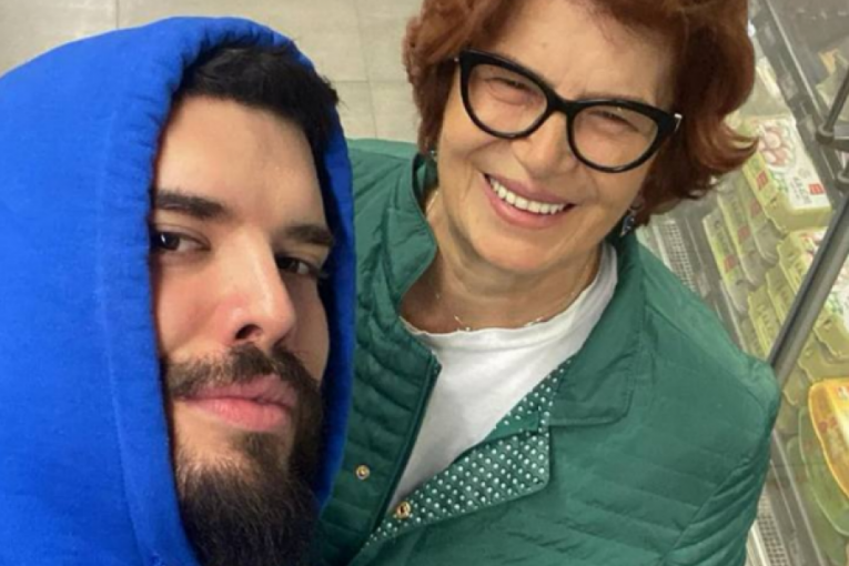 Adam Adaktar sa bakom Nadalinom u Maksiju