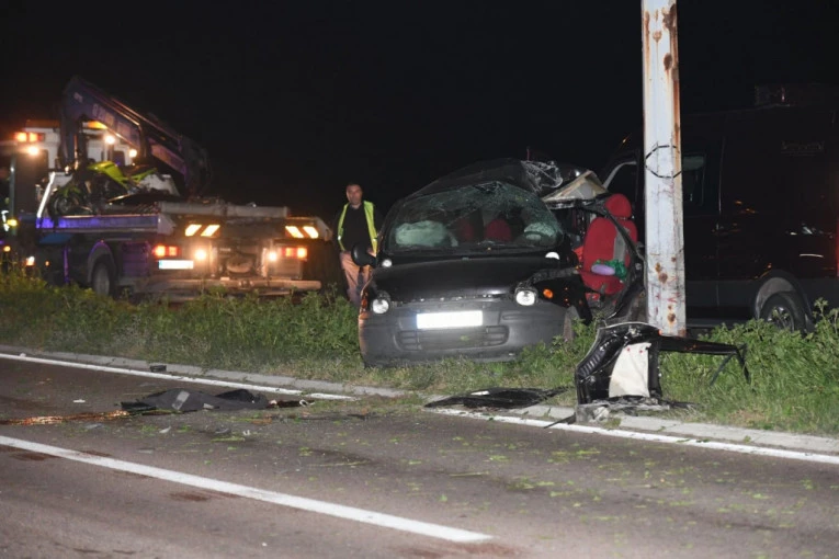 ŠOKANTNA ISPOVEST SINA SVETLANE KOJA JE POGINULA NA PANČEVAČKOM PUTU: Stalno su pili! Morao sam iz stana da ih izbacim!