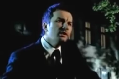 SUPRUGA IZULA OD BATINA POZNATOG PEVAČA: On je preklinjao na kolenima da prestane, nije mogao da je OBUZDA!