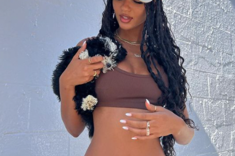 Izvor: Printscreen/ Instagram/juliananalu