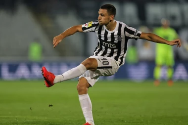 POSLE POBEDE NAD KELNOM: Belić se UŽELEO Evrope, Rikardo GRMI - "Zaslužili smo evropsko proleće!"