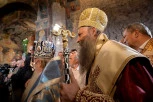 PATRIJARH PORFIRIJE SE OBRATIO VERNCIIMA IZ PEĆKE PATRIJARŠIJE: Mir dolazi onima koji se za njega opredeljuju