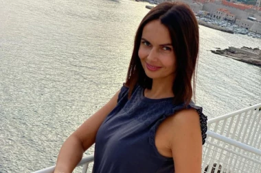 PRAKTIČNA ŽENA OTIŠLA POD NOŽ! Nataša Pavlović se podvrgla ESTETSKOJ KOREKCIJI, pogledajte kako izgleda nakon posete HIRURGU! (FOTO)