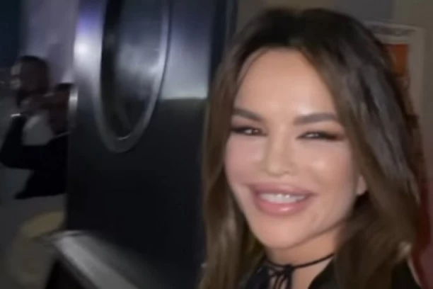 ZAVRŠILA SAM S MUŠKIM RODOM: Severina šokirala javnost snimkom sa TRANS ŽENOM (VIDEO)