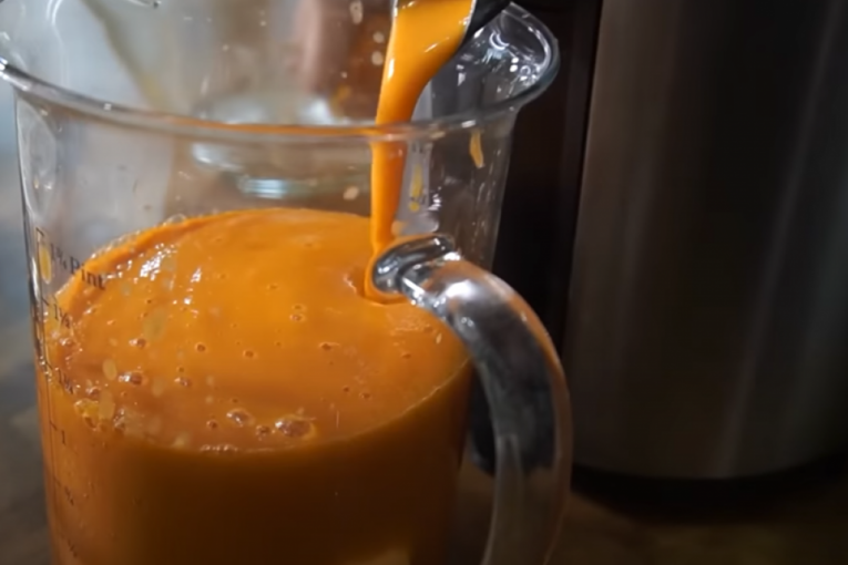 Izvor: Printscreen/ YouTube/ Mama Buba