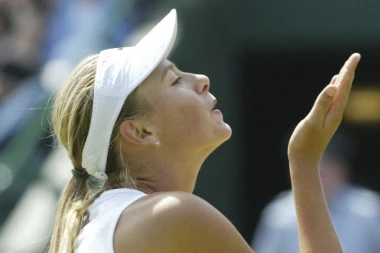 DA LI JE ŠARAPOVA KU*KA? Isplivali ŠOK DETALJI o Maši - ko je smeo da PRIĐE Ruskinji, a ko ne?!