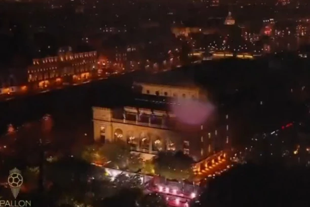 SKANDAL I NAPAD NA DODELI ZLATNE LOPTE U PARIZU: Svet u šoku (VIDEO)