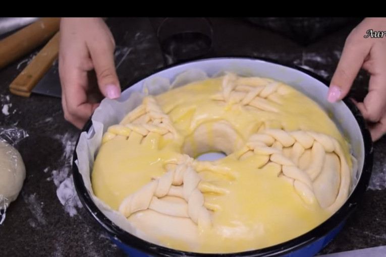 Izvor: Printscreen/ YouTube/Aurora Recepti