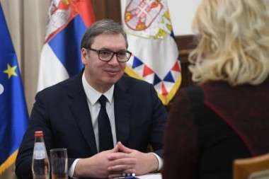 VELIKA FEŠTA U LESKOVCU! SNS slavi 14. rođendan! Na proslavi Vučić i najviši državni funkcioneri!