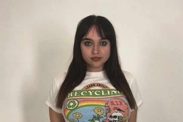 GOVORILI SU MI DA NE MOGU NAĆI STVARI JER SAM PREVELIKA! Obucite OVO i sakrijte sve nedostatke (FOTO)