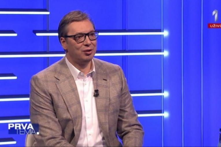 Pogledajte šta rade Jokiću i Pejakoviću! Vučić: Ko ne misli kao oni, protiv njega mora da se pokrene hajka! "Nedostatak programa zamenjuju napadima na moju porodicu"!