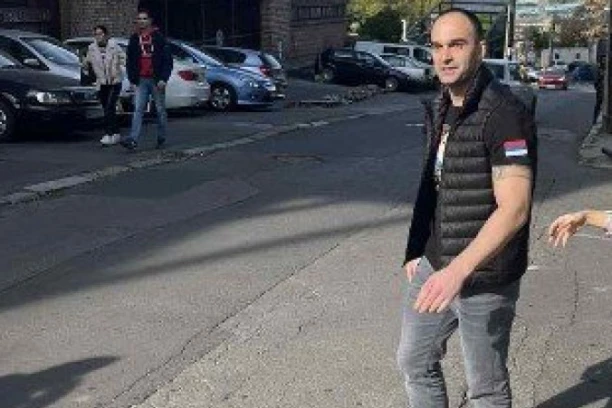 ČLAN VELJINOG KLANA GO I  BOS DOŠAO U URGENTNI! Na telu imao brojne povrede!