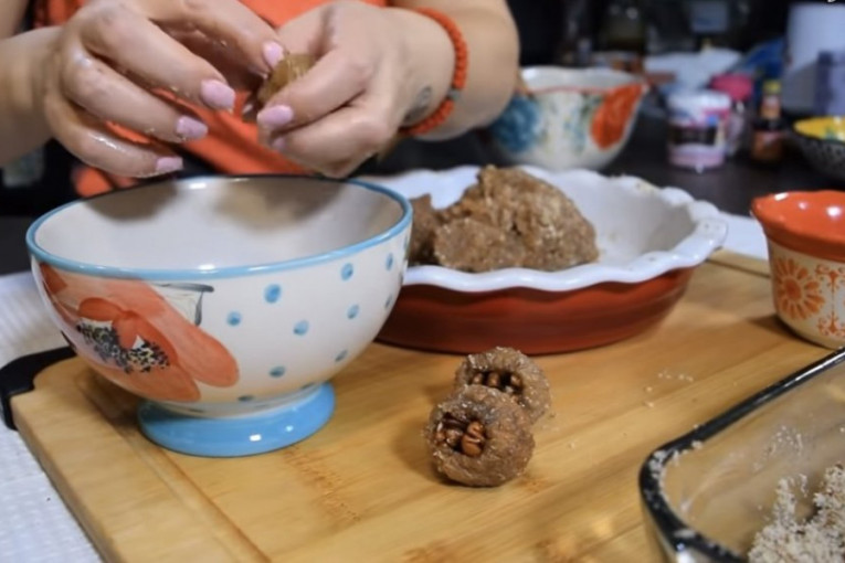 Izvor: Printscreen/YouTube/Aurora recepti