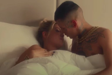 OBJAVLJEN SNIMAK: Šta će reći Mauro Ikardi? Vanda Nara u krevetu sa drugim muškarcem, klip ima preko tri miliona pregleda! (VIDEO)